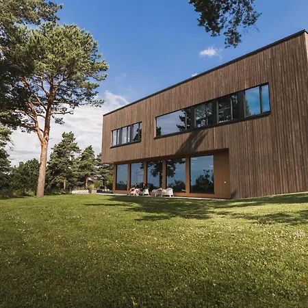 Ansgar Summerhotel 3*