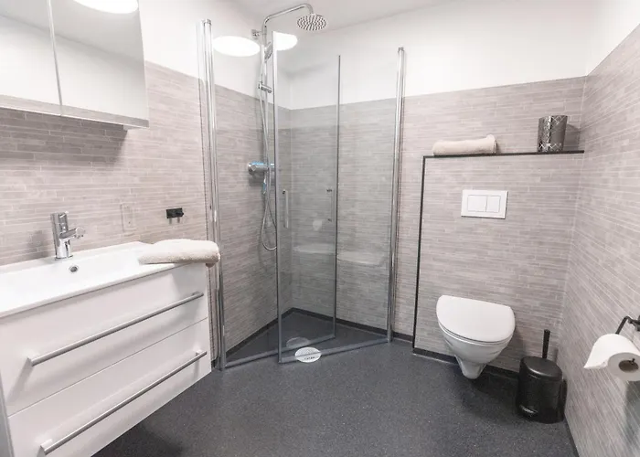 Ansgar Summerhotel מלון