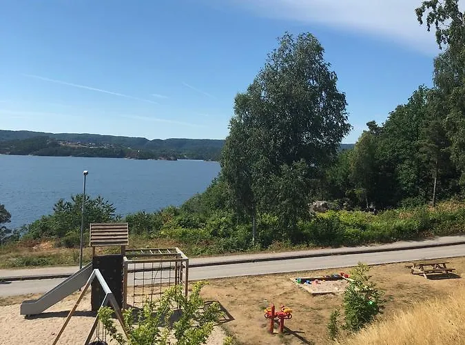 Ansgar Summerhotel מלון קריסטיאנסאנד